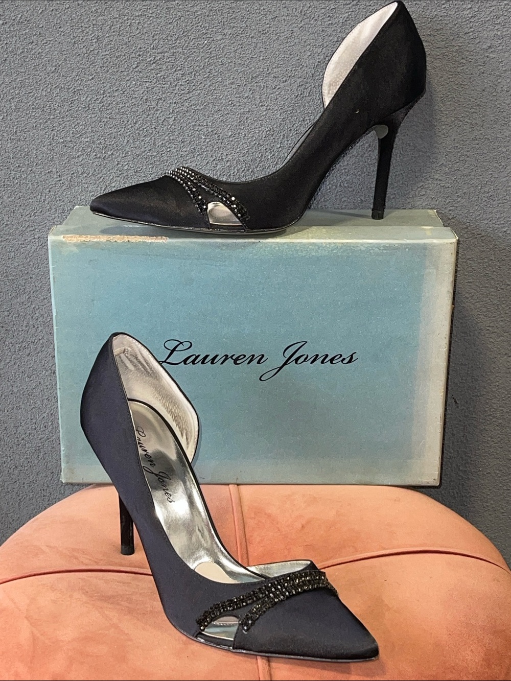 Lauren Jones Black Pointed Toe Crystal-Trim Heels Pumps SZ 10